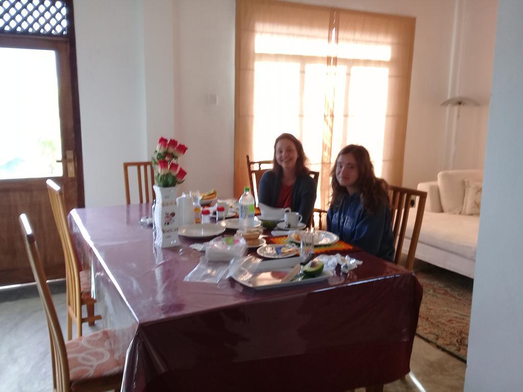 Emerald Mirror Guest 엘라 외부 사진