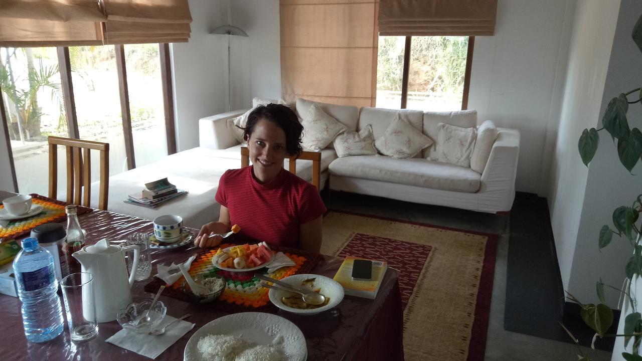 Emerald Mirror Guest 엘라 외부 사진